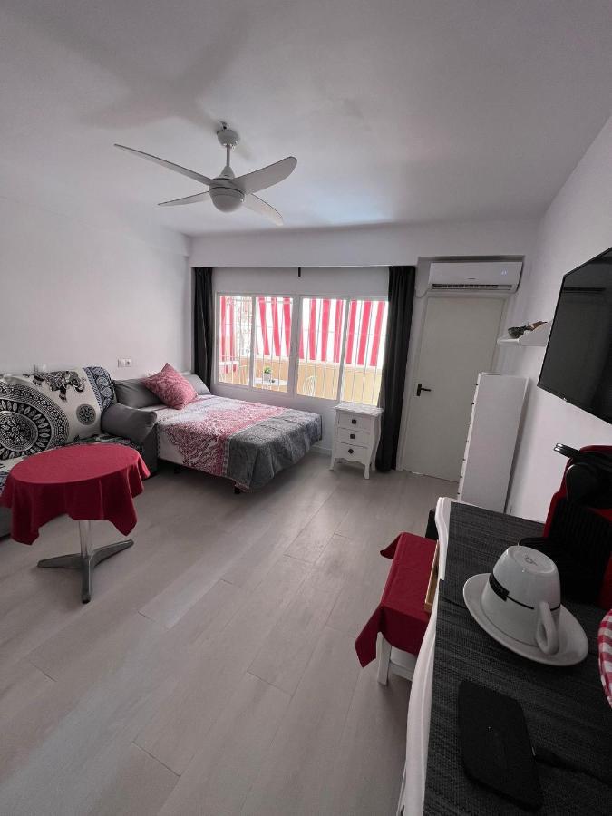 Estudio Romantico La Carihuela Torremolinos Esterno foto